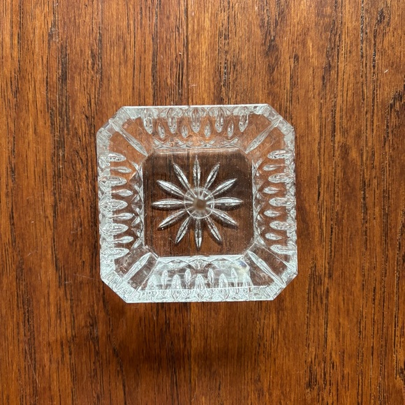 Clear Glass Trinket Ring Holder - Picture 3 of 6